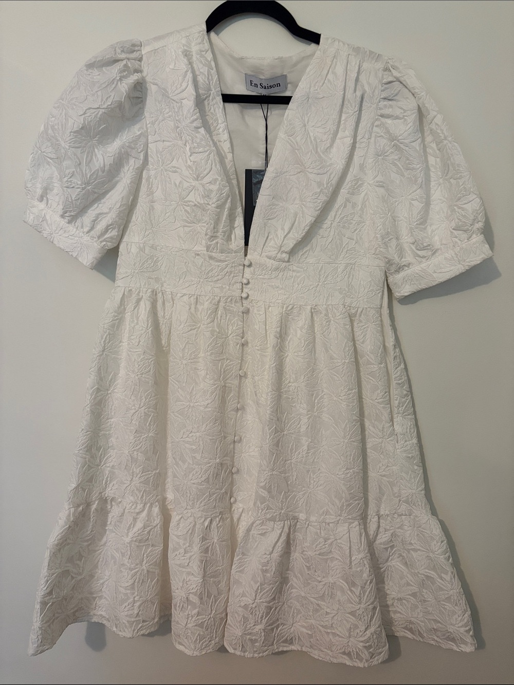 En Saison White Textured Puff-Sleeve Mini Dress NWT
